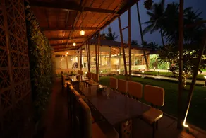 Misty Garden Retreat - Image 4