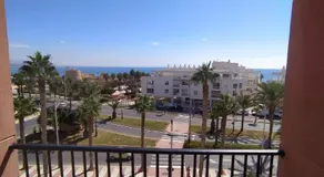 Apartamento Roquetas playa con WIFI - Image 3