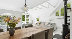 Newly Renovated Holiday Home Near The Beach - Image 3