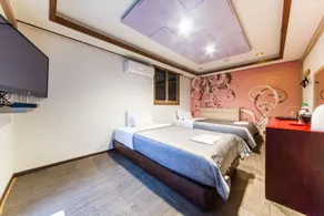 Pocheon Royal - Image 4