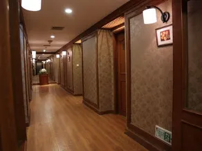 Fuchang Hotel - Image 3