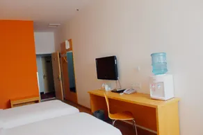 comfort free Hotel (Beijing South Station Nanyuan Park Branch) - Image 2