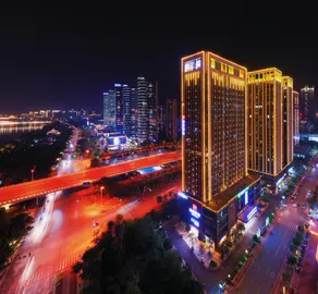 BORRMAN Hotel (Liuzhou Baisha Bridge Cruise Terminal) - Image 3