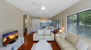 Hi Surf 1 - Top Location - Image 2