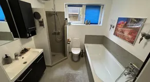 Hyggeligt Værelse med fælles opholdsrum og toilet - Image 5