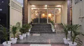 Life Tree Hotel and Banquet Hall, Sector 63A - Image 4
