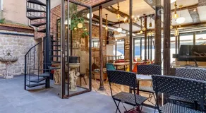 FRATERNiTY-HOTEL - Image 2