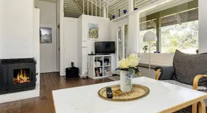 On Enø, in Karrebæksminde, this cozy vacation home awaits you. - Image 2
