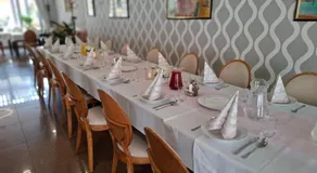 Hotel Eminent - Image 4