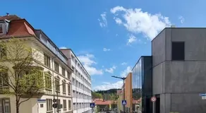 Modernes Zimmer am Campus 1 mit Gemeinschaftsbad - Image 3