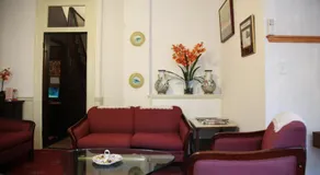 A Friendly Inn at Harvard - Image 4