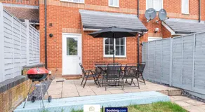 3BR House By The Yuma Homes Short Lets & Serviced Accommodation Ashford Ideal For Contractors - Image 5
