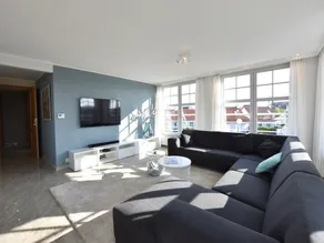 Apartamento luminoso com terraço no pequeno resort de férias perto da praia - Image 2