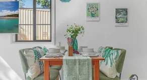 Sunny and Vibrant Home - Image 5
