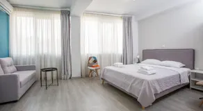 Raise Boutique Rooms in the Center of Athens - Image 2