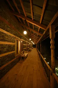 Moonbeam Retreat - Image 2