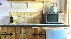 Avalon Retreat Cabin - Image 3