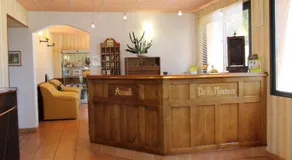 Hôtel Restaurant Logis La Méridienne - Image 5