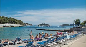 Awesome Apartment In Vrboska With Wifi - Image 5