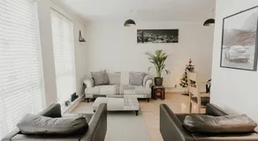 5 Mariners Wharf - Image 3