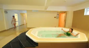 Duy Tan 2 Hotel - Image 5