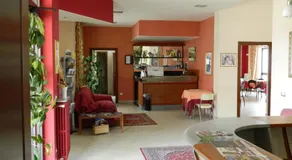 Hotel Caimo Bed-Breakfast - Image 3