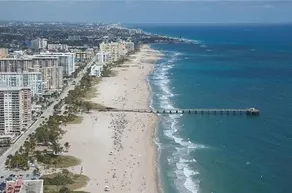 Modern 2BR Escape Close to Beach and American Flyers Training - Image 5