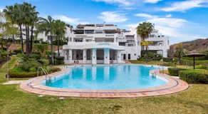 Lomas de La Quinta Modern Luxury Apartment Views - Image 3