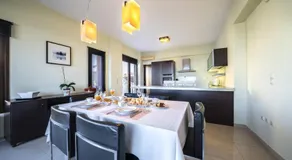 Villa Majestic Heated Pool Sauna & Endless Sea Views - Image 4