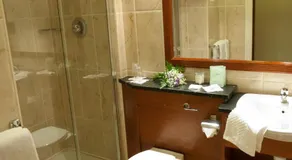 Westenra Arms Hotel - Image 2