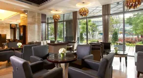 S Aura Hotel - Image 4