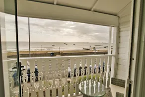 Beaches Guest House - Image 4