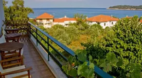 Blue Bay Beach Hotel - Image 2