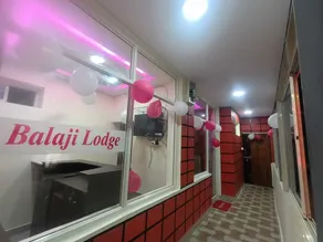 OYO Balaji Lodge - Image 4