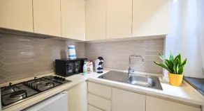 Lucia's Apartments - Image 2