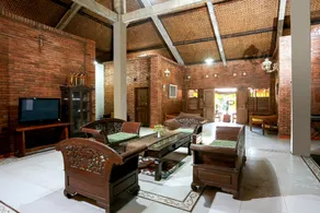 nDalem Joglo Krawitan Syariah - Image 4