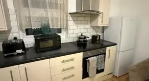 Spacious Stay in the Heart of the Town - Image 5