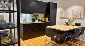 Top Apartment in Kranenburg - central & quiet - terrace and large windows - incl parking, fast WiFi, Box-Spring bed, washer & dryer, Netflix - Image 3