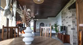 Rural Villa with Sea Views - Image 3