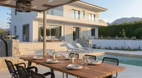 Costa Villa , Walk to Sandy Beach & Dinning, By ThinkVilla - Image 3