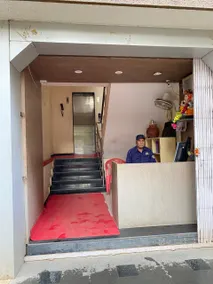Hsquare Service Apartment Malad - Image 3
