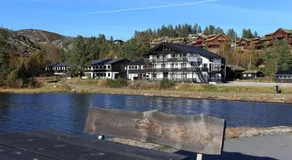 Bortelid Booking - Image 4
