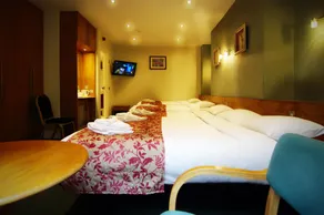 Westbury Hotel - Image 3
