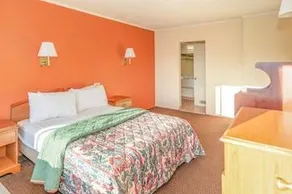 Economy Hotel Covington    - Image 2