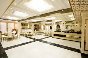 Hotel TOS Residency Jublee Hills Near Alcazar Mall - Image 4