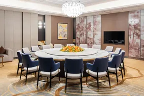 Badminton Hotel - Image 5