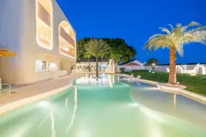 Honey Vacation Manor - Image 3
