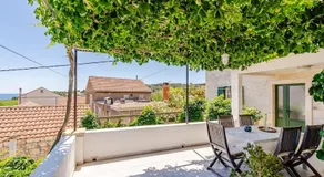 Pinta Apartments - Image 4