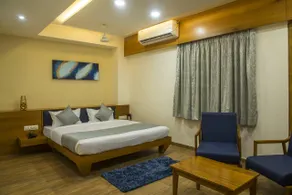 HOTEL GRAND UNITY - Image 2