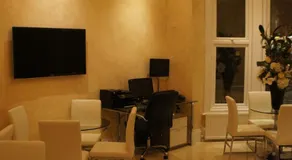 Sapphire Hotel London - Image 4